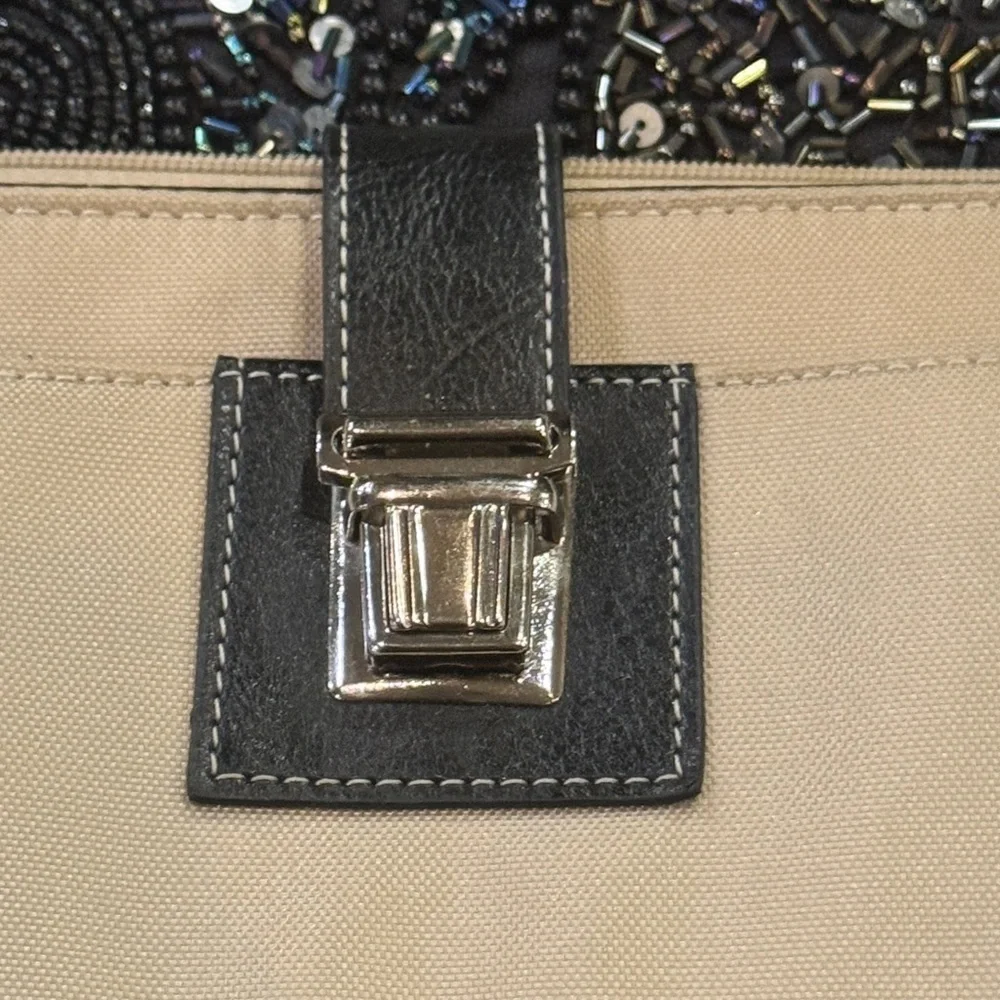 LOFT Cream and Black Travel wristlet Wallet